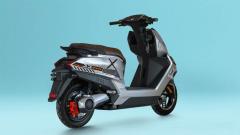 Wholesale 2500W High-Power Electric Motorcycles Hot Selling Long Rang 72v Voltage 80km/h Option for Lithium Lead-Acid Batteries