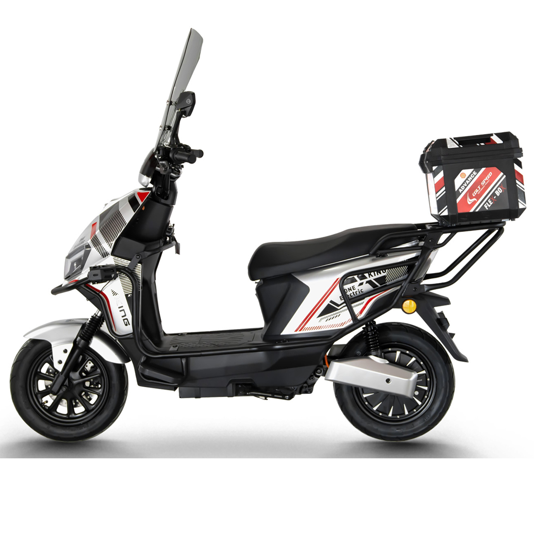 1500W Sports Brushless Motor Electric Motorcycle with 72V Tail Box Maximum Speed 65km/h