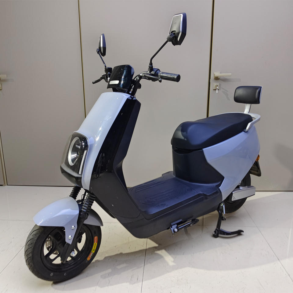 Wholesale 60W 1000W Motorcycle Electric Bike Lead Acid Scooter Long Range Adult Electric Moped