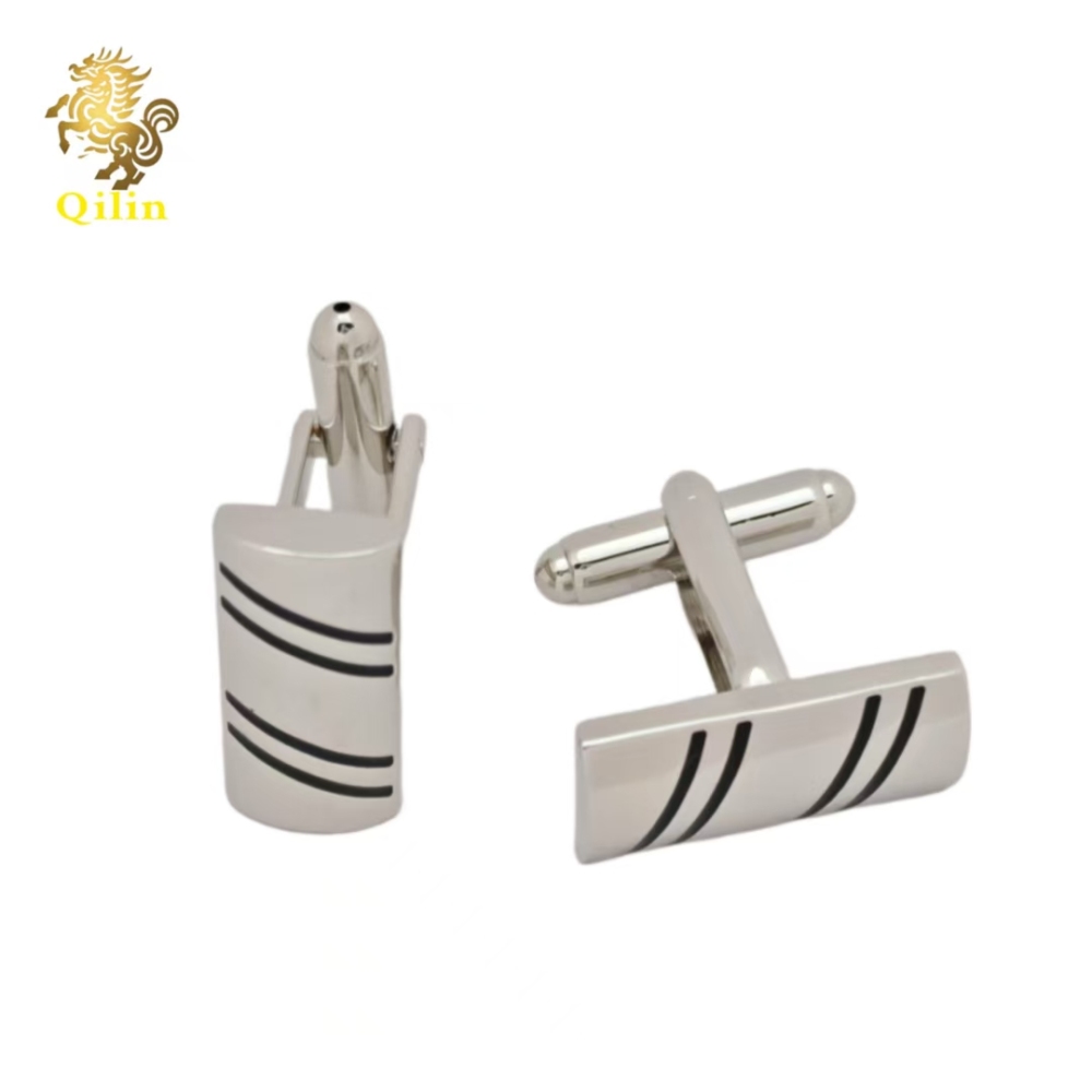 QiLin Unisex Cufflink Gift Box Packaging. Handmade classic metal silver cufflinks, suitable for French-style shirts, as well as personalized gift accessories, and applicable to various occasions.