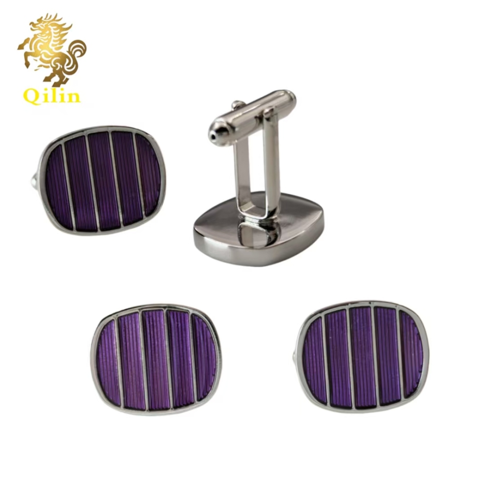 QiLin Unisex Cufflink Gift Box Packaging. Handmade classic metal silver cufflinks, suitable for French-style shirts, as well as personalized gift accessories, and applicable to various occasions.