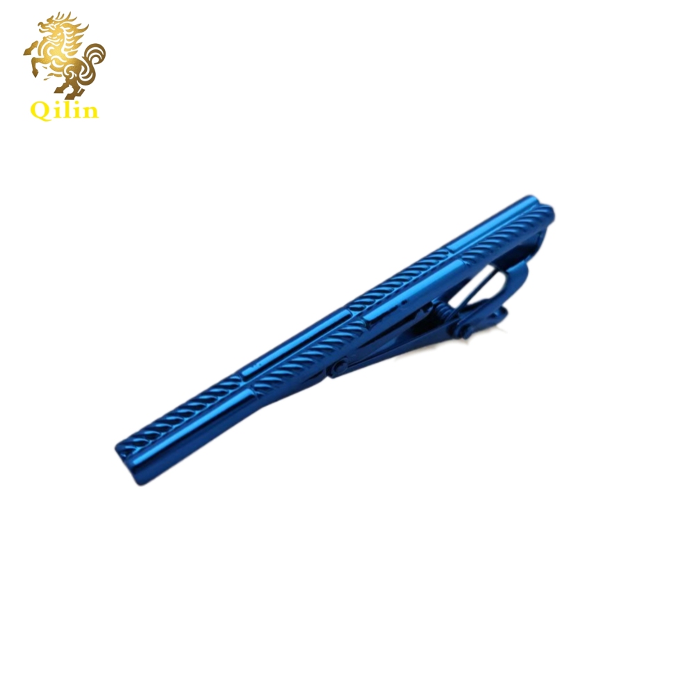 The QILIN tie clip is a fashion pioneer with classic styles. It is the perfect choice for weddings, business occasions, and as a gift for men.