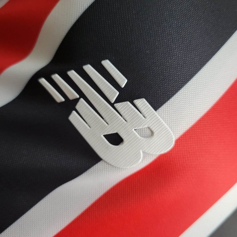 1:1 copy top quality 2024/2025 Player Version São Paulo Away Football Shirt