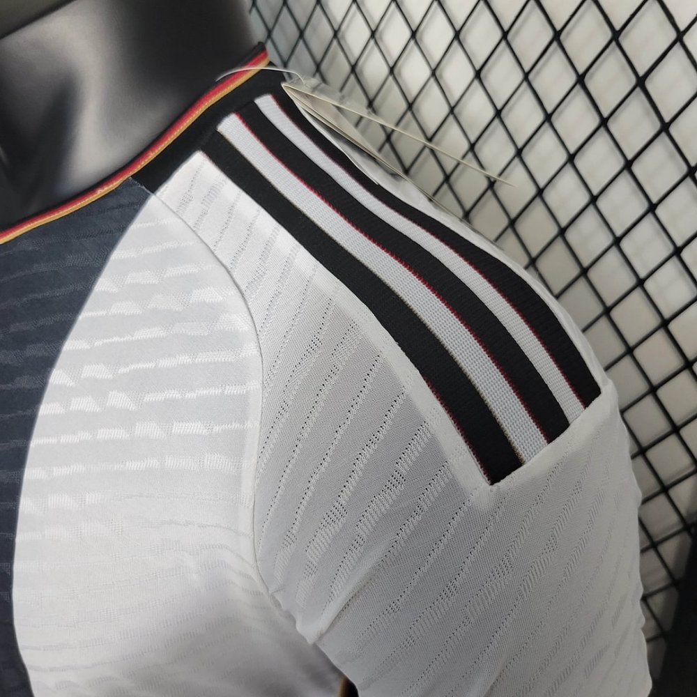 1:1 copy top quality 2022 Player Version Germany Home Football Shirt