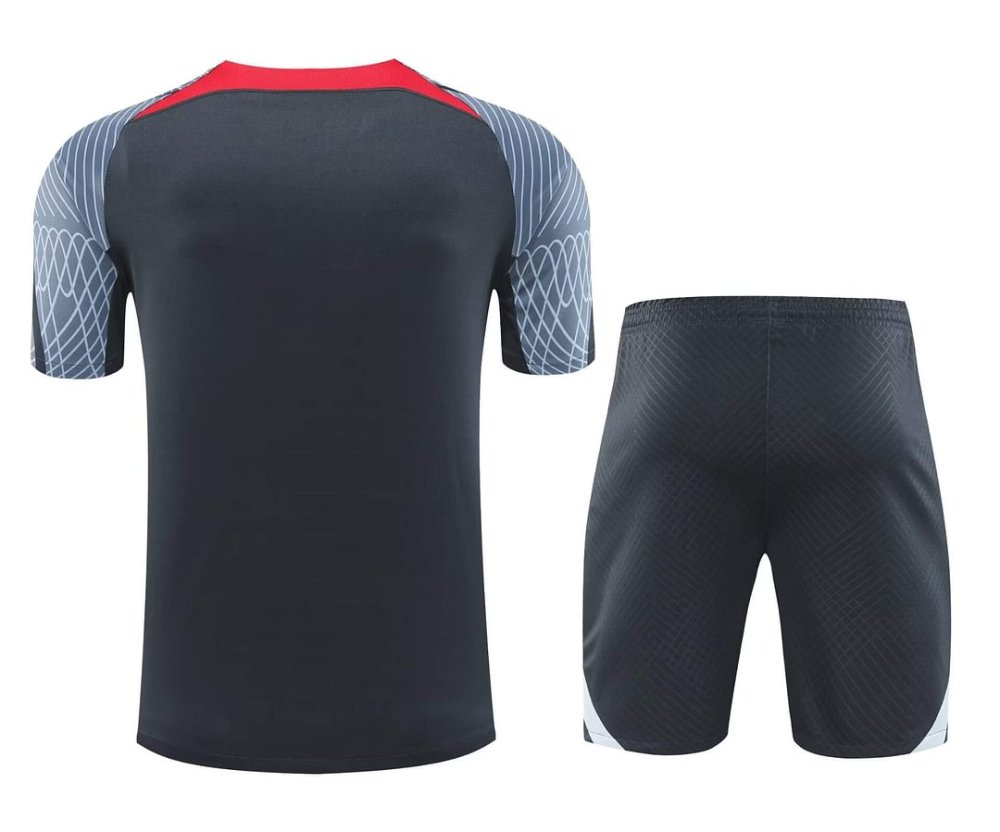 2024/2025 Liverpool Training Wear Black Suit Shirt