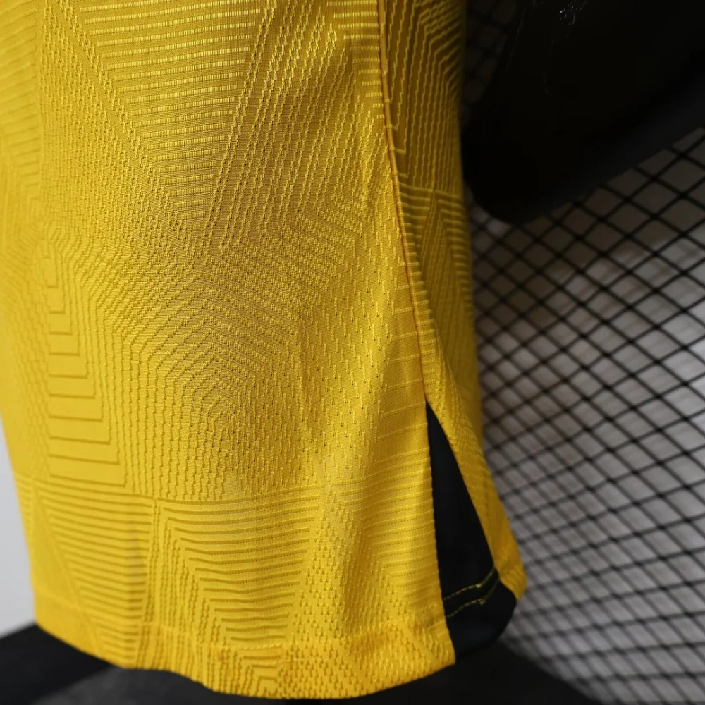 2024/2025 Player Version Wolverhampton Home Football Shirt