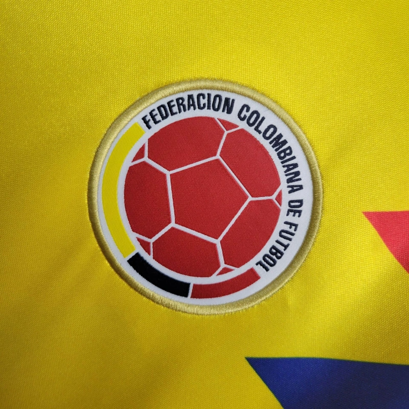 1990 Retro Colombia Away Football Shirt