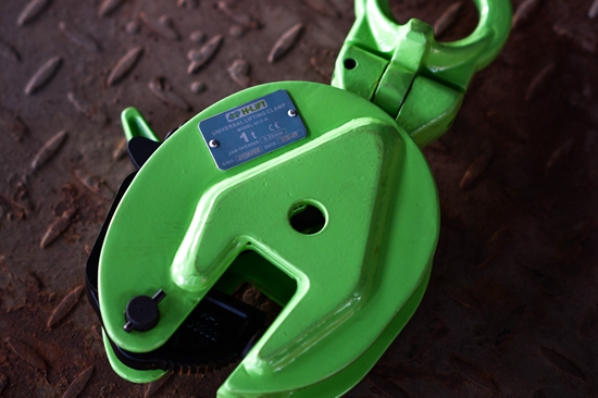 Universal Lifting Clamp