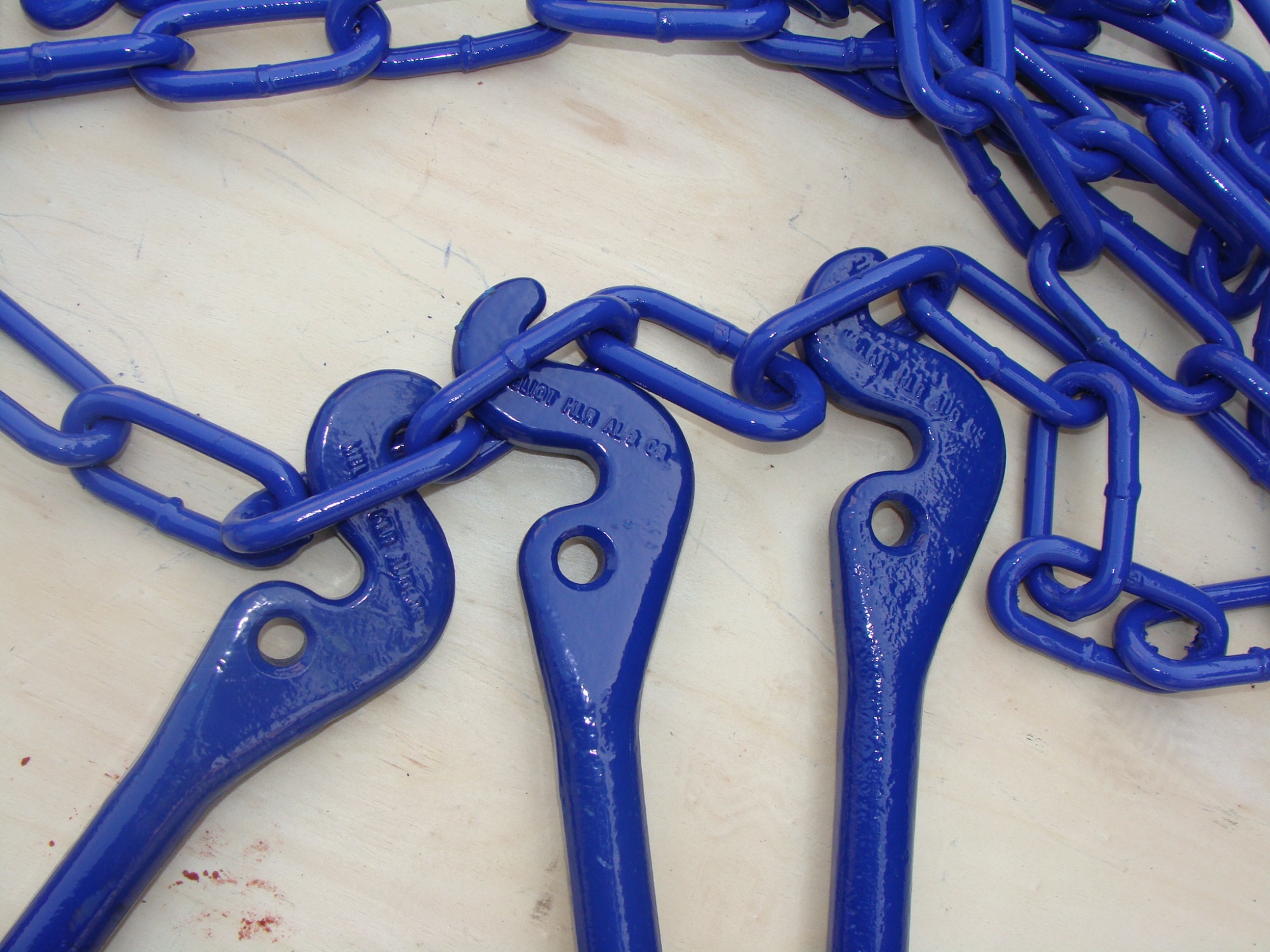 Roll-on/roll-off (Ro-Ro) Lashing Chain Tensioners