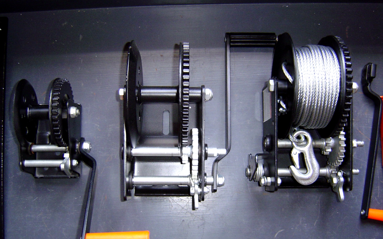 Hand Winch, Hand Crank Winch with Brake and Steel Hook, Small Manual Winch with Cable, Worm Gear Hand Winch