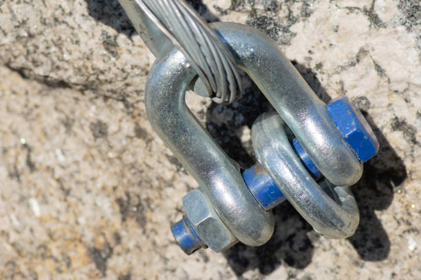 bolt type shackle