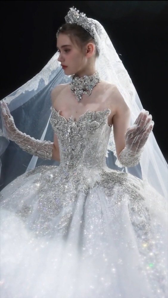 Gypsophila Couture Wedding Gowns