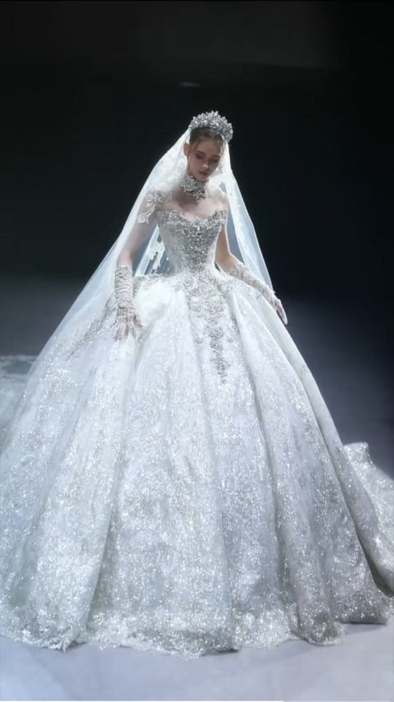 Gypsophila Couture Wedding Gowns
