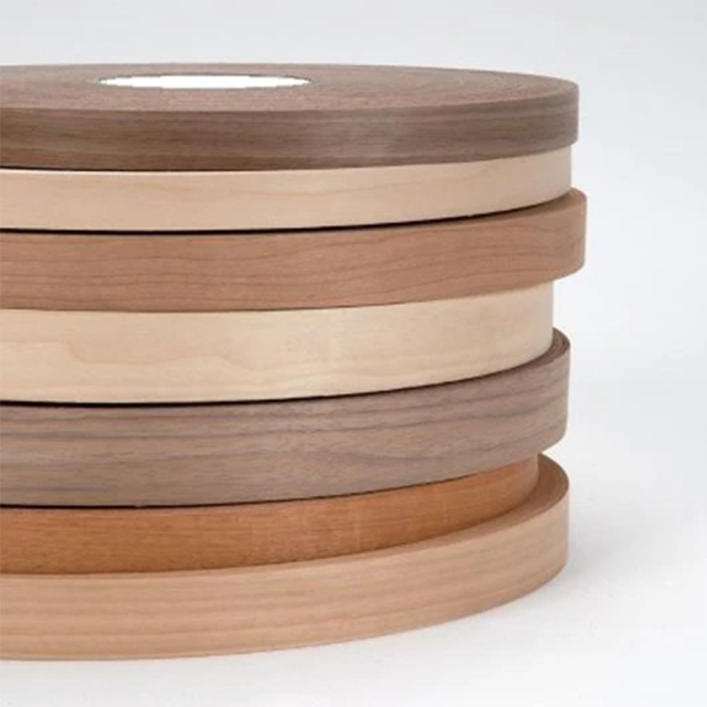 European Oak Wood Veneer Roll Supplier
