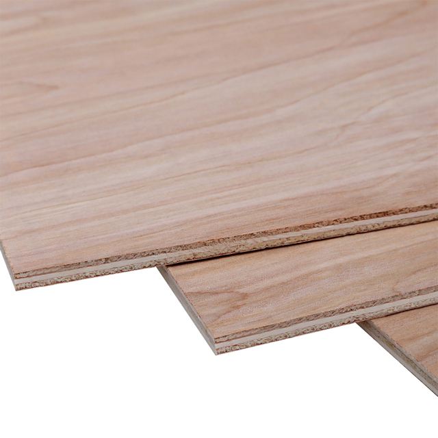 Red Birch Veneer Plywood Cladding Board Lining Panels