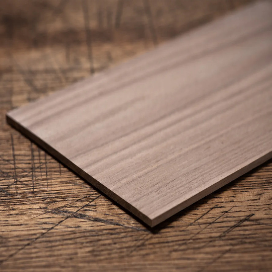 Walnut Veneer Flat Cut