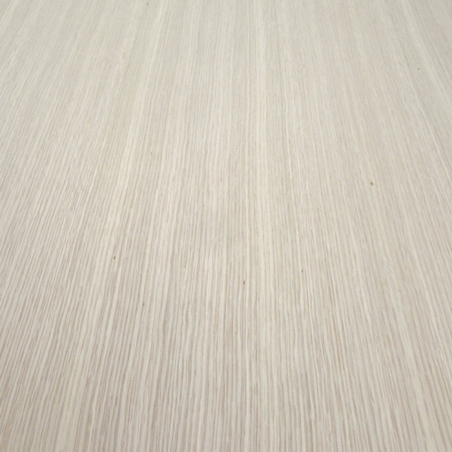 Rift Cut Oak Veneer