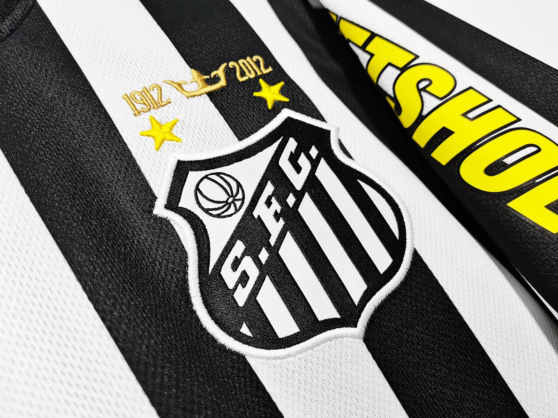 12∕13 Santos away retro Fan version