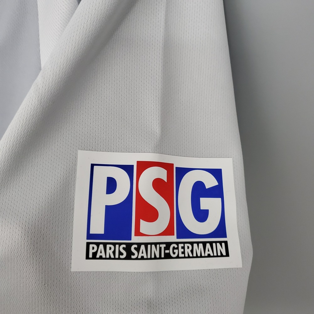 01∕02 Paris away retro Fan version