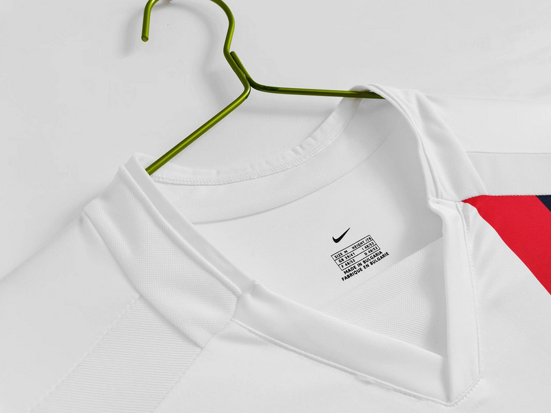02∕03 Paris away retro Fan version