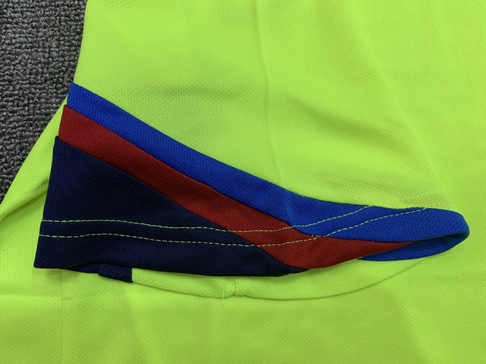 05∕06 Barcelona away retro Fan version