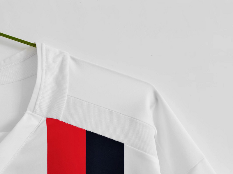 02∕03 Paris away retro Fan version