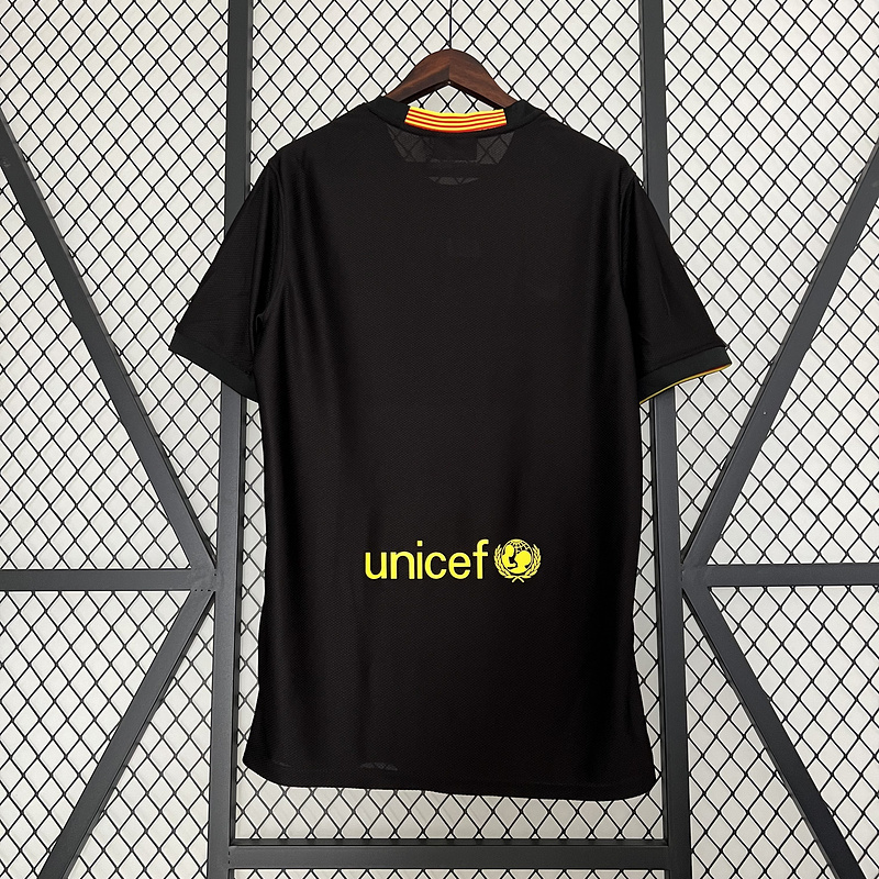 13∕14 Barcelona third retro Fan version