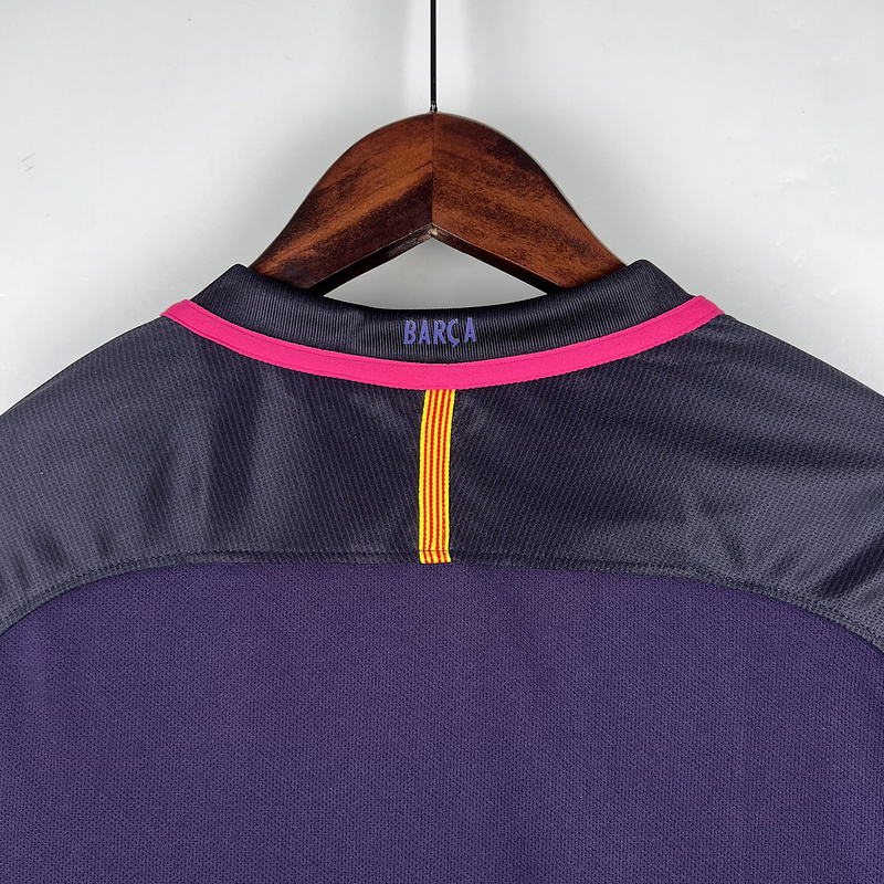16∕17 Barcelona Away retro Fan version