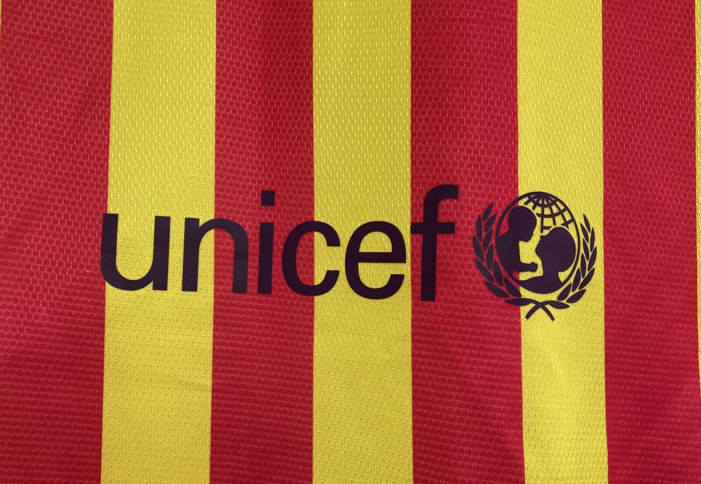13/14 Barcelona away retro Fan version