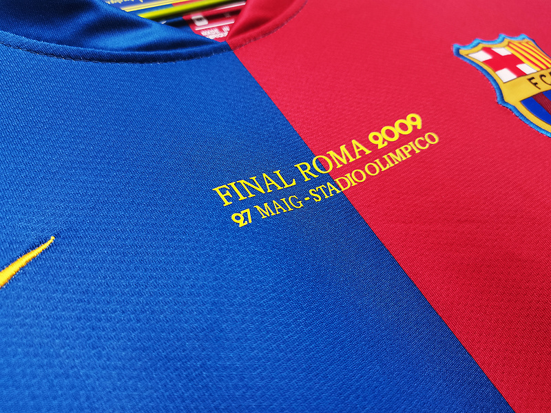 08∕09 Barcelona home retro Fan version