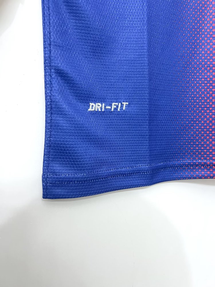 12/13 Barcelona home retro Fan version