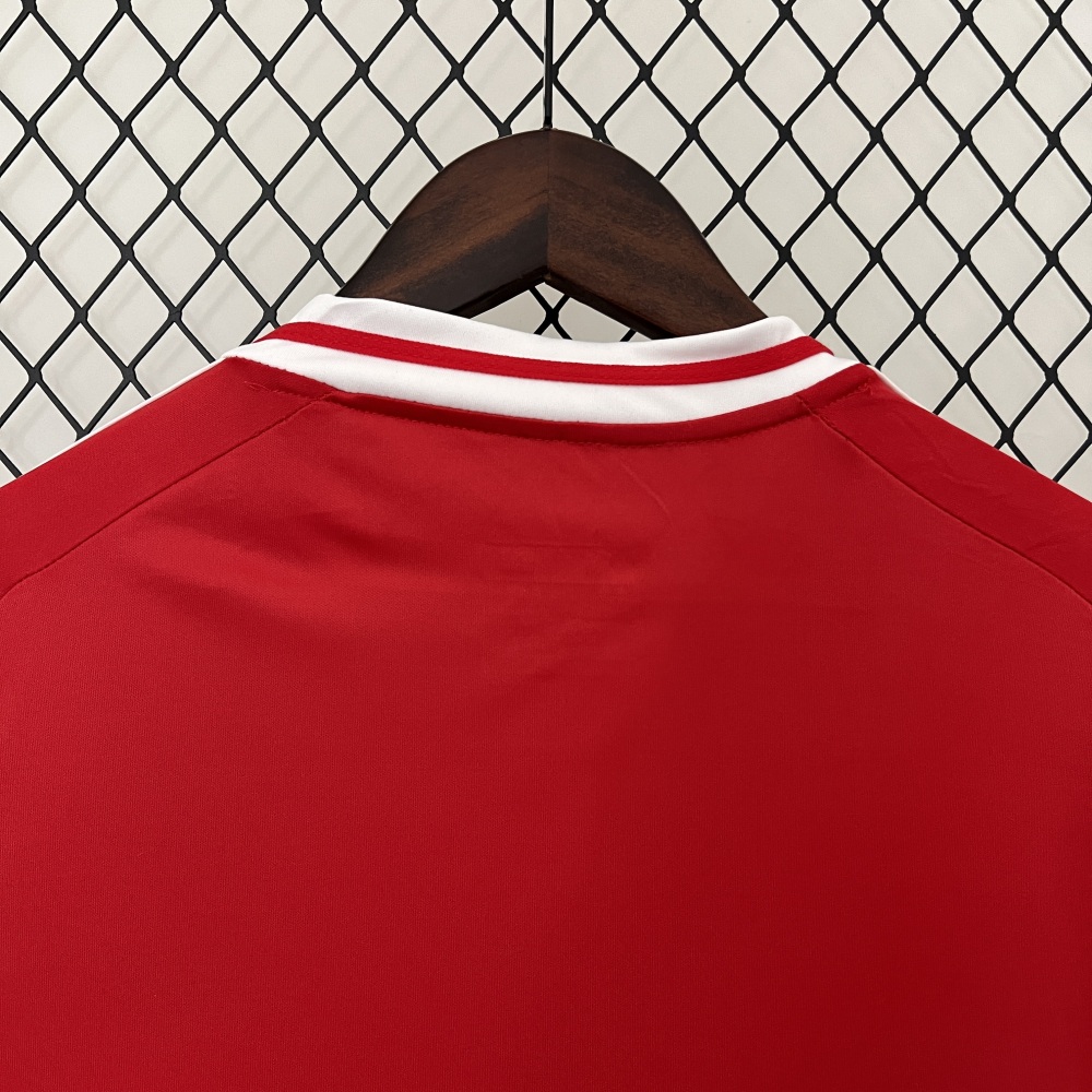 2425 Manchester United home Fan version