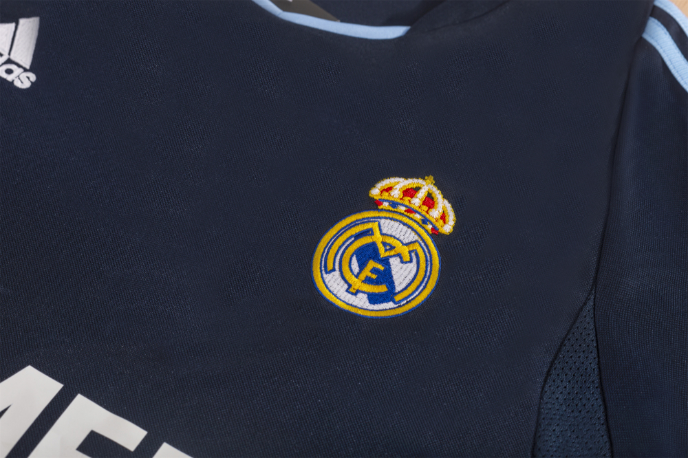 03/04 Real Madrid away retro Fan version