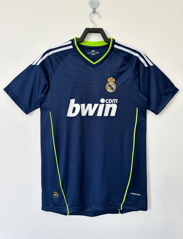 10/11 Real Madrid away retro Fan version