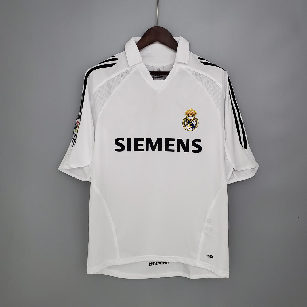 05/06 Real Madrid home retro Fan version