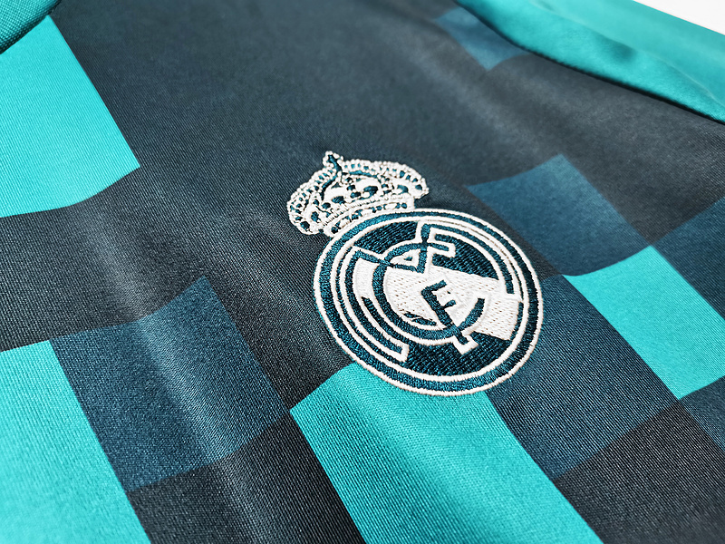 17/18 Real Madrid third long sleeve retro Fan version