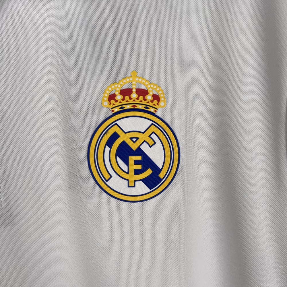 16/17 Real Madrid Home retro Fan version