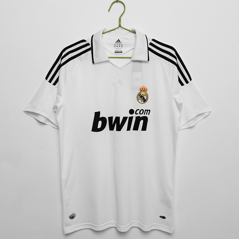 08/09 Real Madrid home retro Fan version