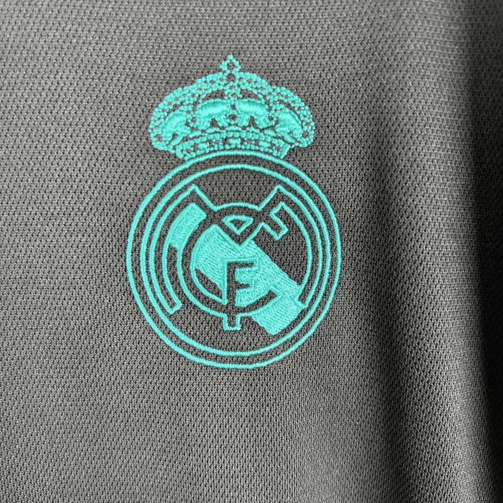 17/18 Real Madrid away long sleeve retro Fan version