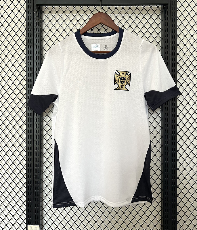 2526 Portugal pre match uniform  Fan version