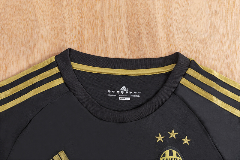 15/16 Juventus Third retro Fan version