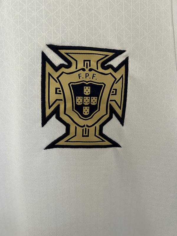 2526 Portugal pre match uniform  Fan version