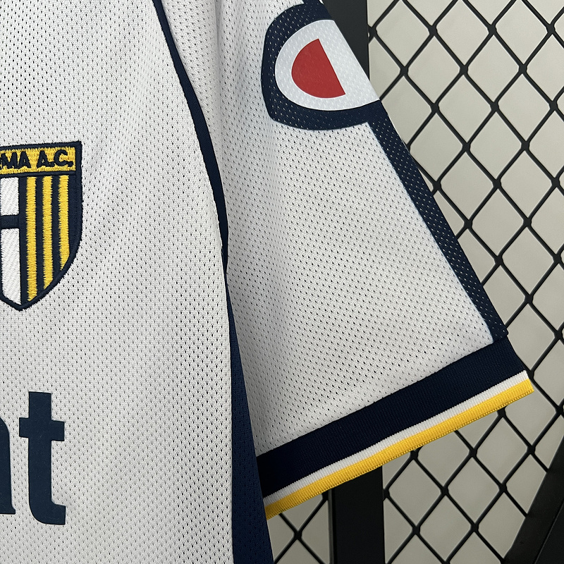 03/04 Parma Away retro Fan version