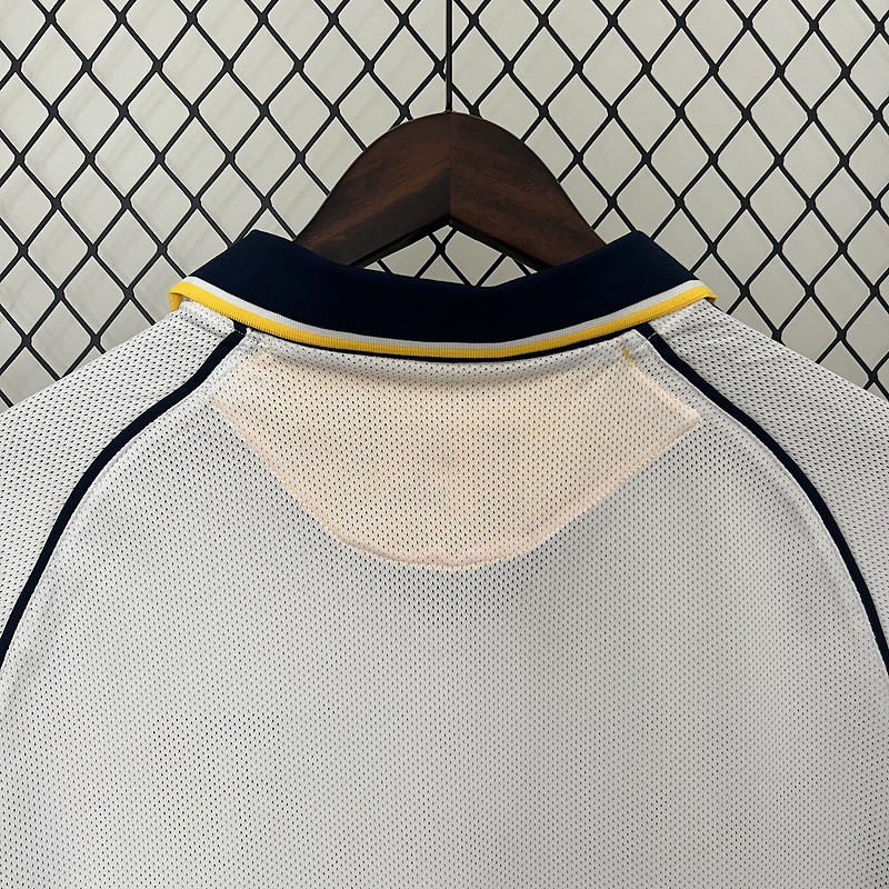 03/04 Parma Away retro Fan version