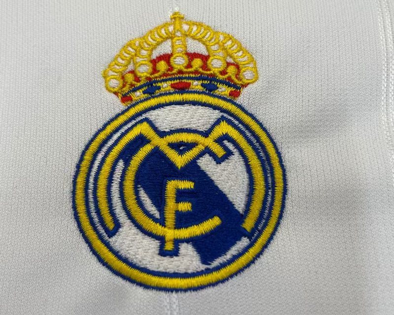 1213 Real Madrid home retro Kids kit