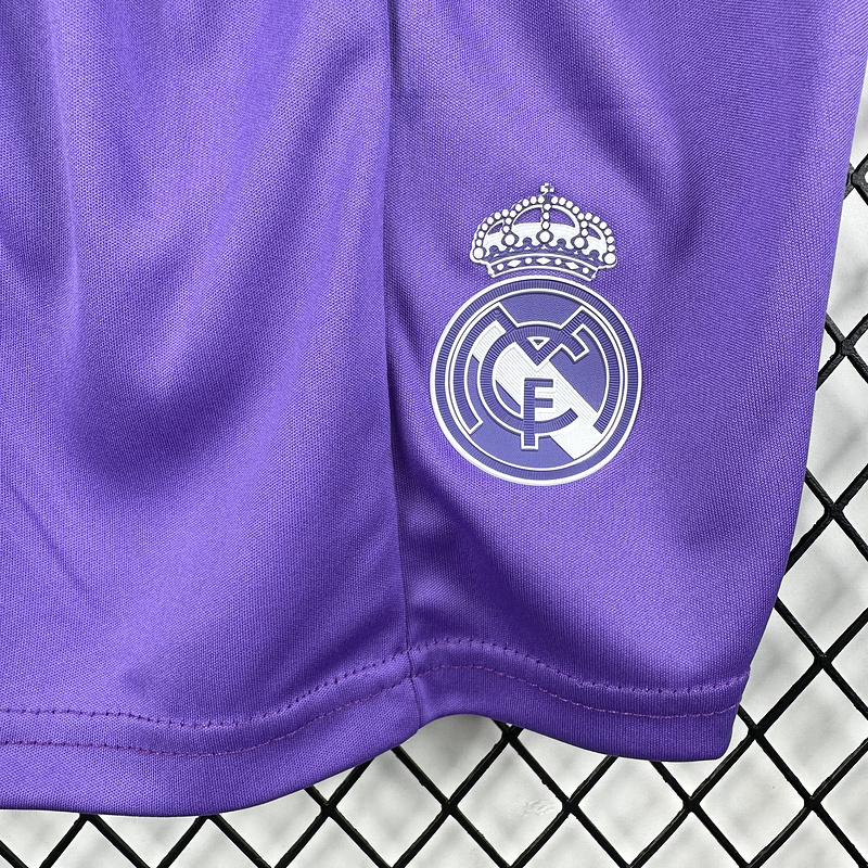1617 Real Madrid away retro Kids kit