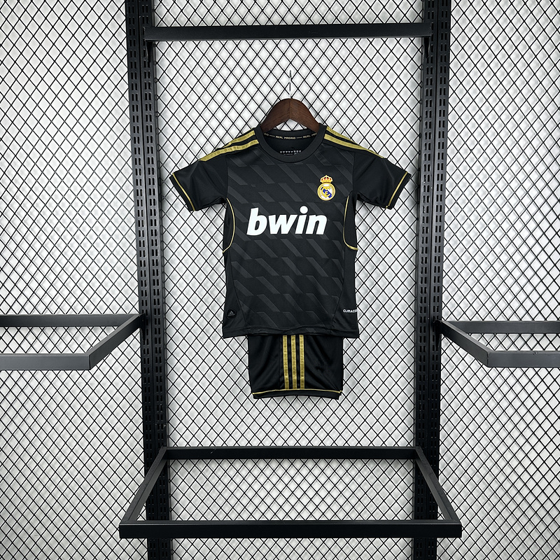 1112 Real Madrid away retro Kids kit