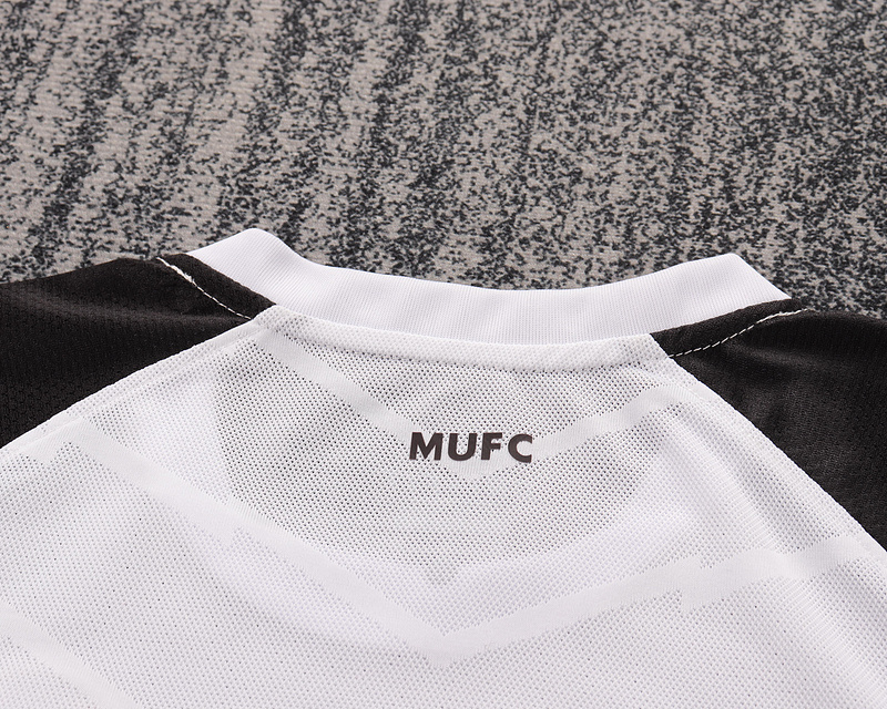 1112 Manchester United away retro Kids kit