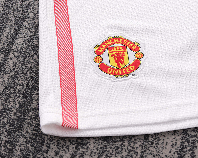 1213 Manchester United home retro Kids kit