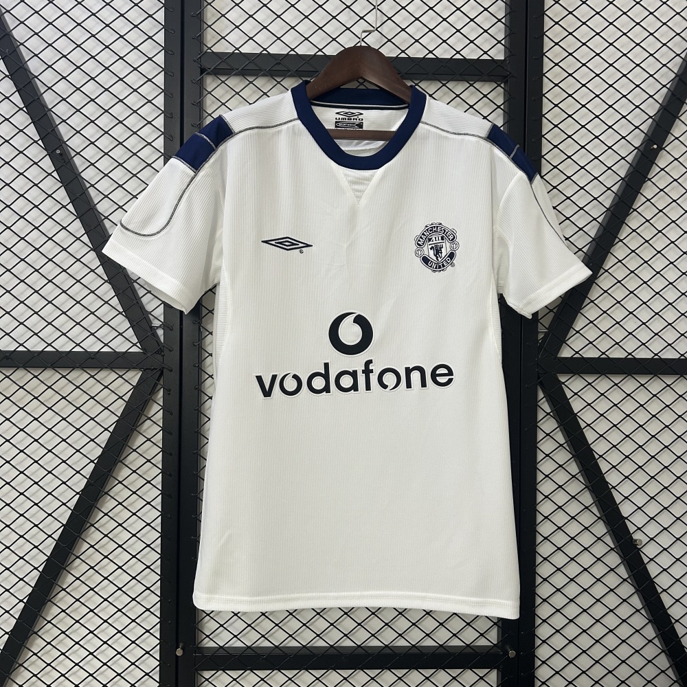 0001 Manchester United away retro Fan version